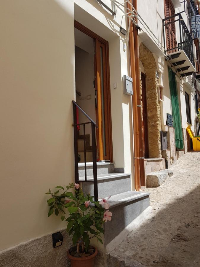 Duomo Rooms Cefalu Exterior photo